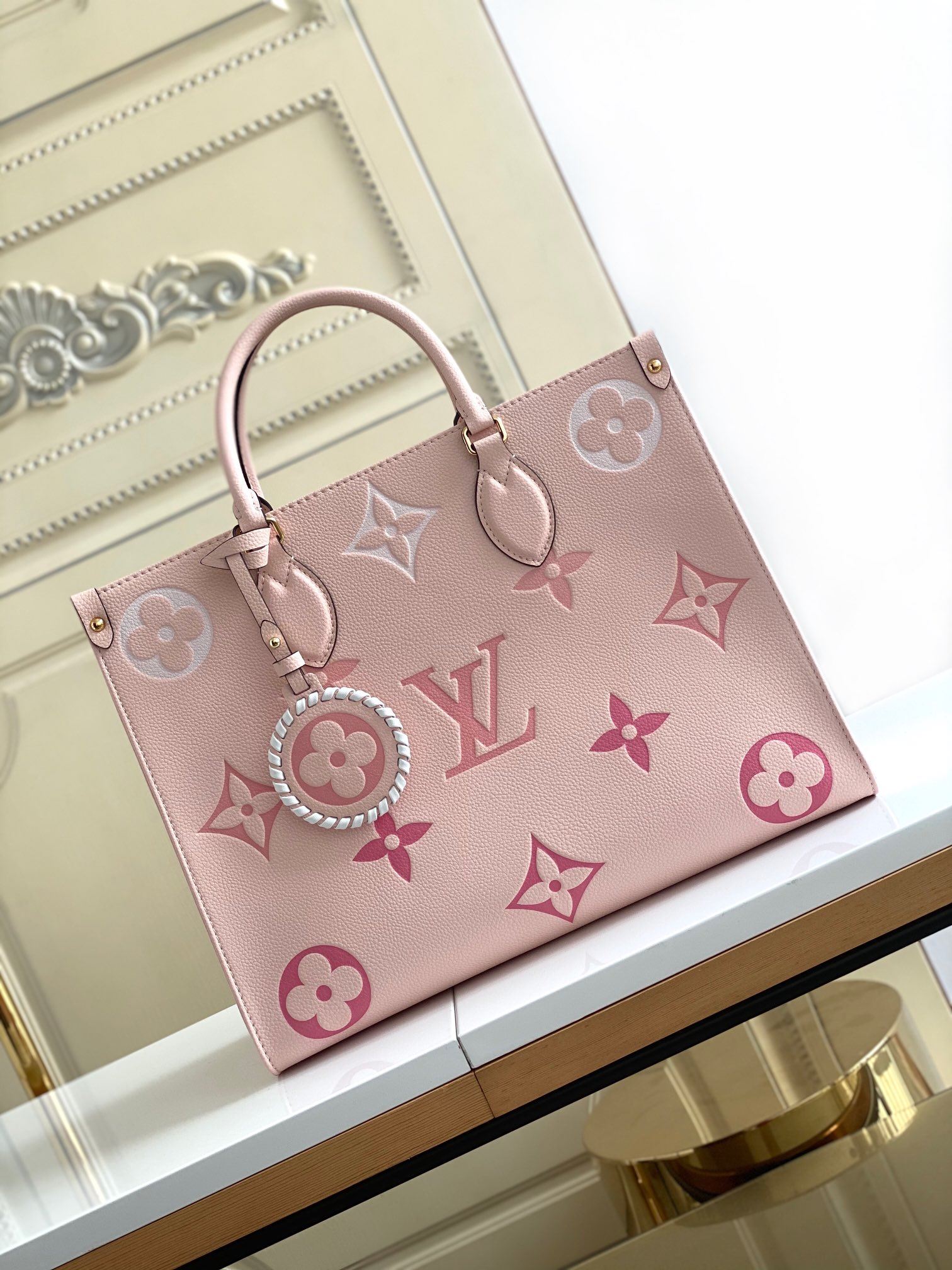 LV Shopping Bags